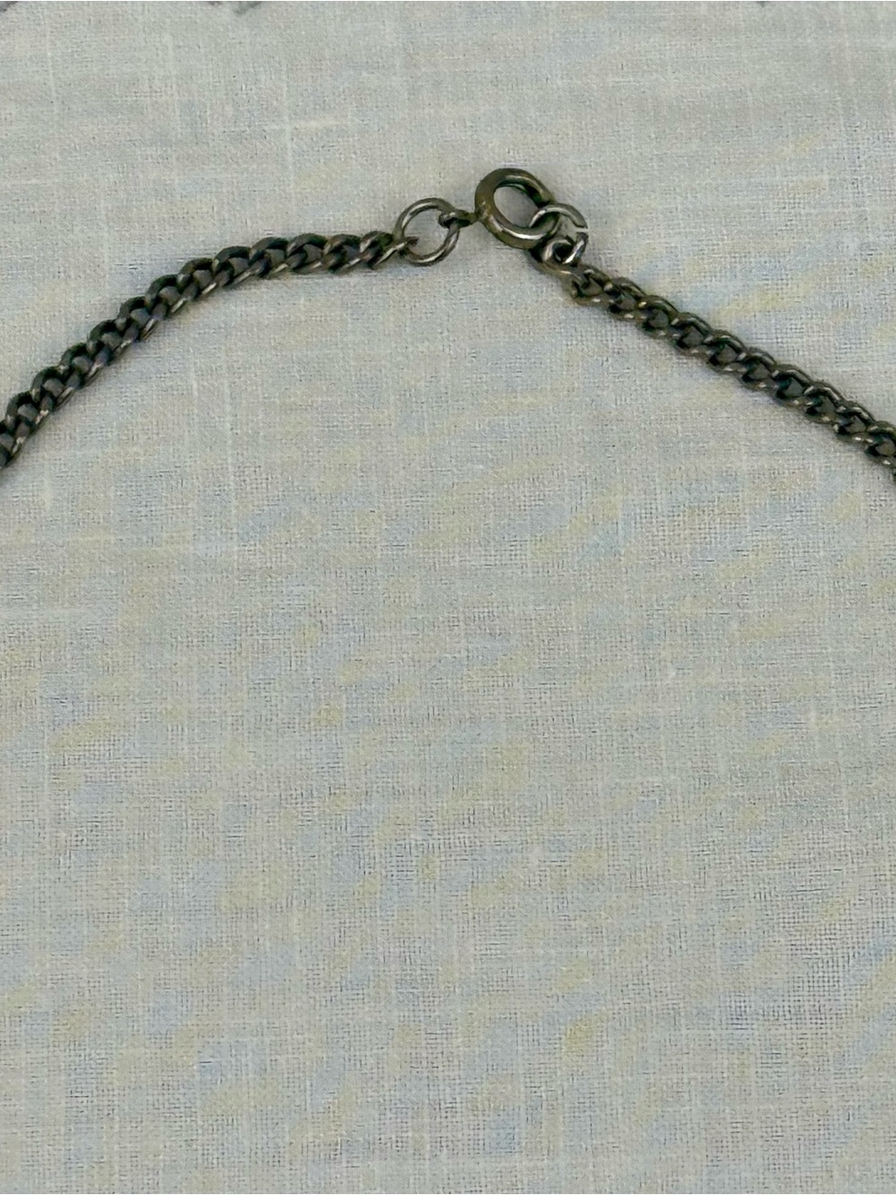 Vintage Style Oval Locket Necklace Blue Stone Silver Tone Pendant - Picture 6 of 7